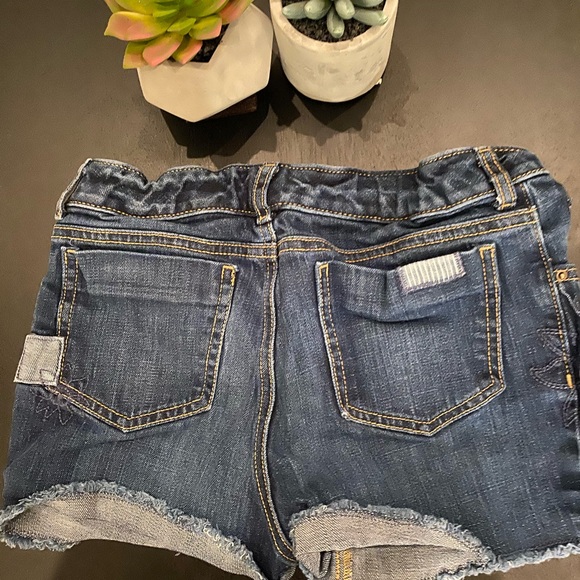 Jeans shorts 🩳 - Picture 2 of 3